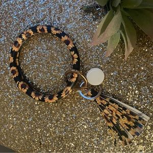 Sunflower key bracelet and keychain